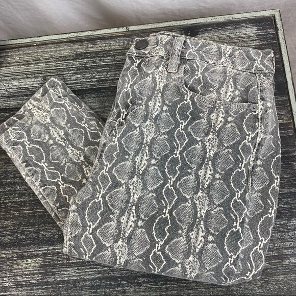 Blank NYC Gray & Tan Snake Python Print Reeade Crop Snake Along Jeans 27 - Picture 6 of 9